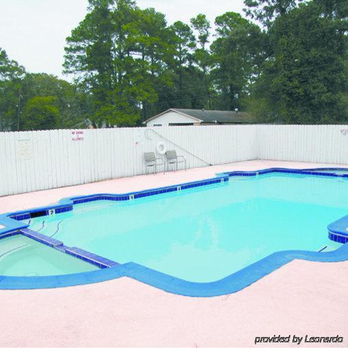 Scottish Inn And Suites Tomball Servizi foto